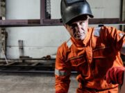 Choosing the Right Flame Retardant Clothing for Your Trade